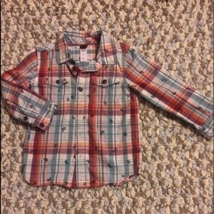 Tea collection button up